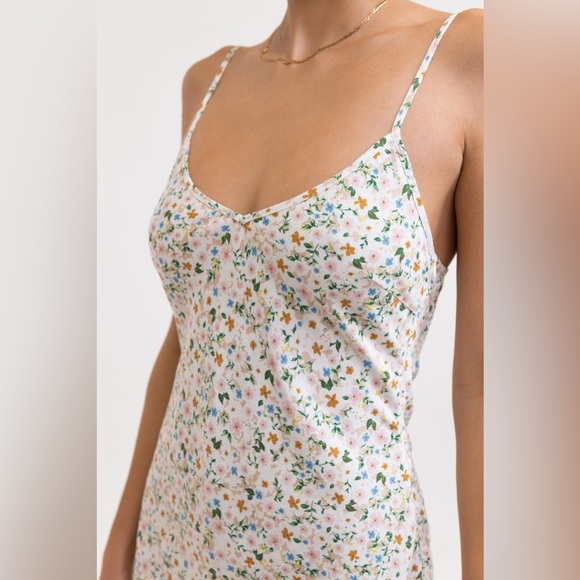 Rhythm. • Lavinia Slip Midi Dress - Peach Parfait - Picture 4 of 4